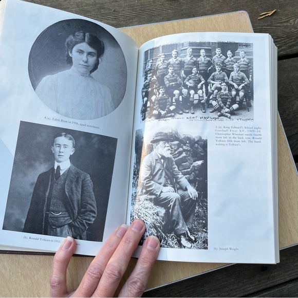 Tolkien The Authorized Biography Vintage 1977 Hardcover Book - Picture 12 of 15